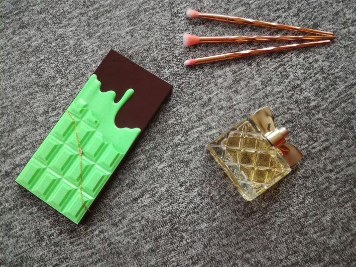 Makeup Revolution Paleta cieni, Mint Chocolate
