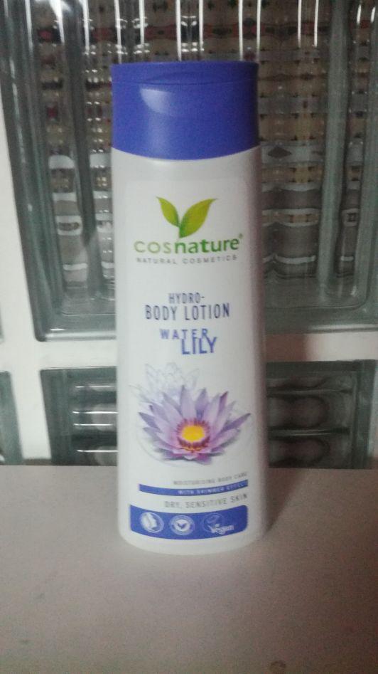 Cosnature Natural Cosmetics Hydro Body Lotion nawilżający lotion do ciała z lilią wodną