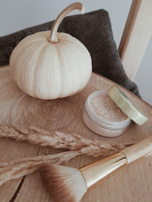 Wibo Puder do twarzy, Sypki, Bananowy, Banana Loose Powder