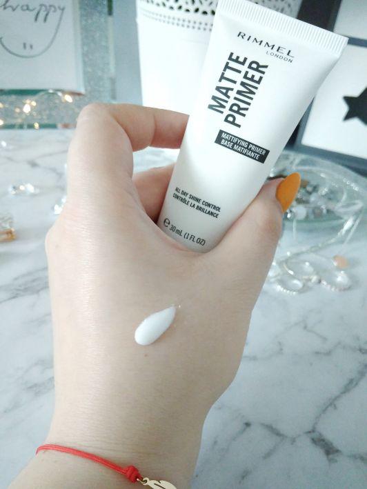 Baza rimmel lasting finish matte