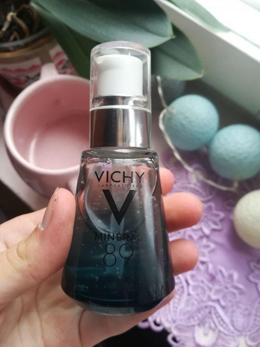 VICHY Laboratoires MINÉRAL 89, Booster nawilżająco-wzmacniający 