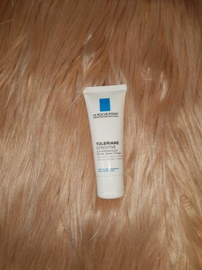 La Roche Posay Toleriane Sensitive Prebiotyczny krem nawilżający zmniejszający nadwrażliwość cery