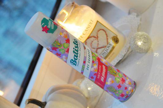 Batiste Suchy szampon do włosów, Fruity & Carefree, Pink Pineapple