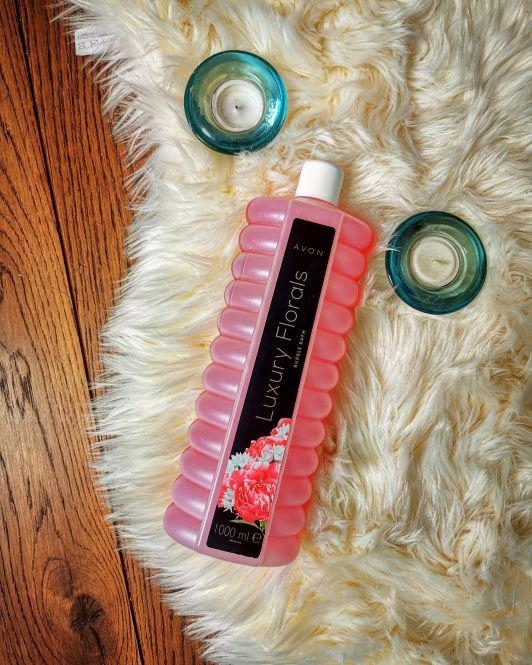 Płyn do kąpieli avon