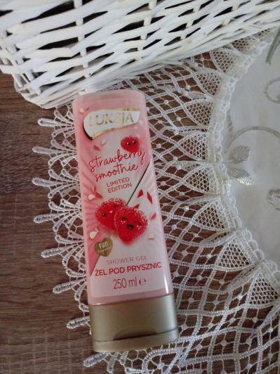 Luksja Żel pod prysznic, Limited Edition, Strawberry Smoothie