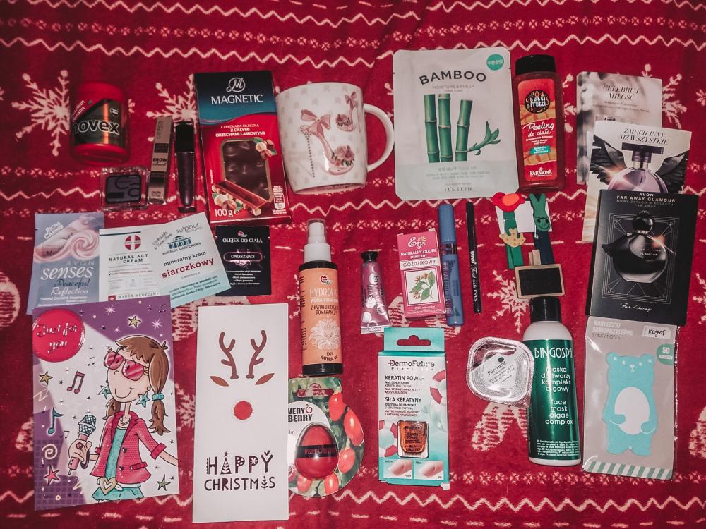 ✩ Kalendarz urodzinowy Clouders ✩