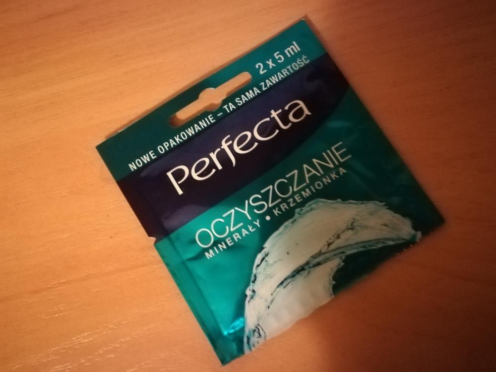 akcja denkowanie! grudzień - kosmetyki w świątecznych opakowaniach i świątecznych kolorach 🎄❄️⛄🎀🎁🎅