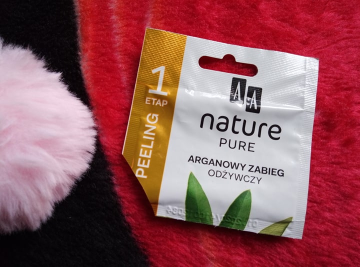 akcja denkowanie! grudzień - kosmetyki w świątecznych opakowaniach i świątecznych kolorach 🎄❄️⛄🎀🎁🎅