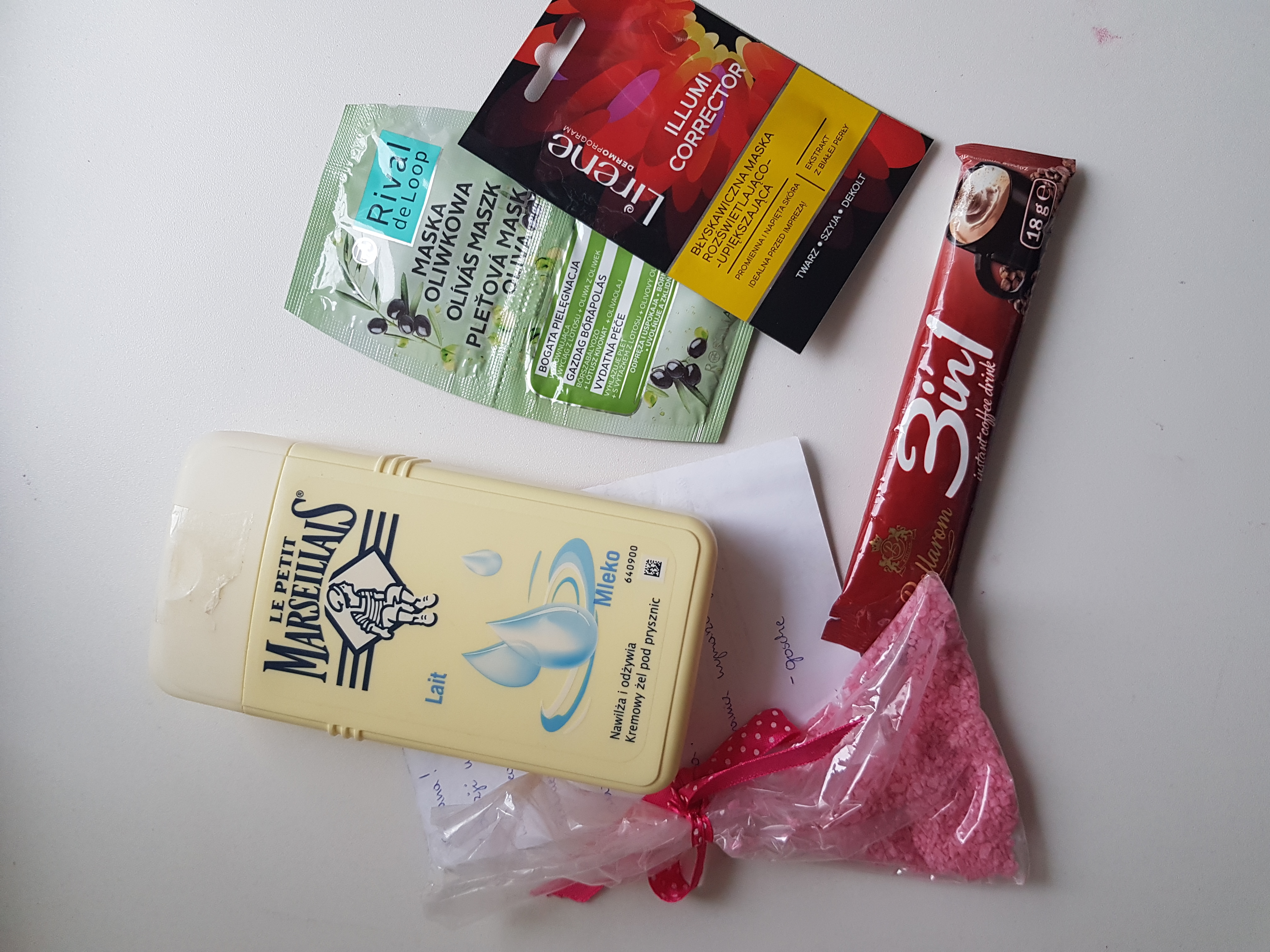 ✩ Kalendarz urodzinowy Clouders ✩