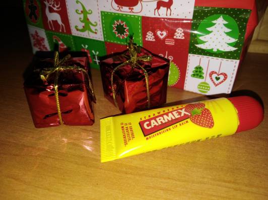 Carmex Balsam do ust w tubce, Strawberry 