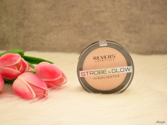 REVERS Puder rozświetlający STROBE & GLOW HIGHLIGHTER