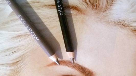 Catrice Kredka do brwi Eyebrow stylist, 020 Date With Ash-ton