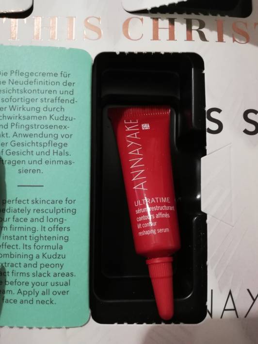 Annayake Serum odbudowujace i modelujące kontury twarzy