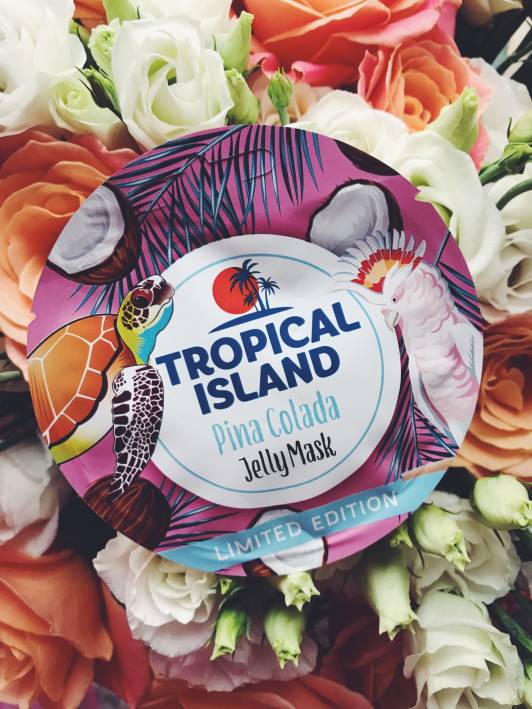 Tropical island pina colada