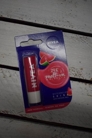 Nivea balsam do ust arbuzowy
