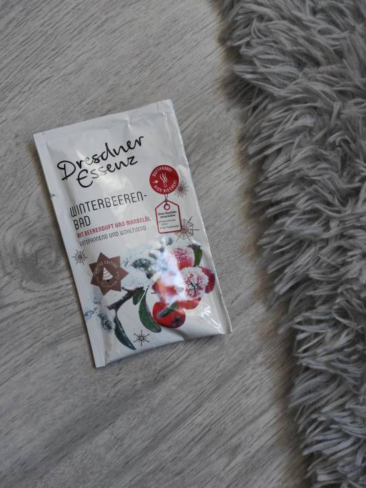 Dresdner Essenz Sól do kąpieli, Winterbeeren-Bad