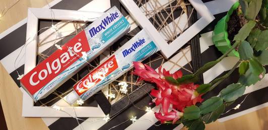 Colgate Pasta do zębów, Max White, White Crystals