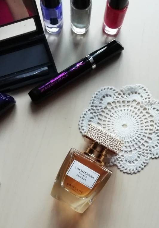 Oriflame Giordani Gold, perfumy Essenza