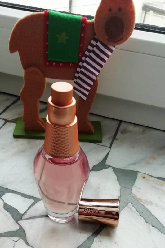 Avon Woda perfumowana, Treselle EDP