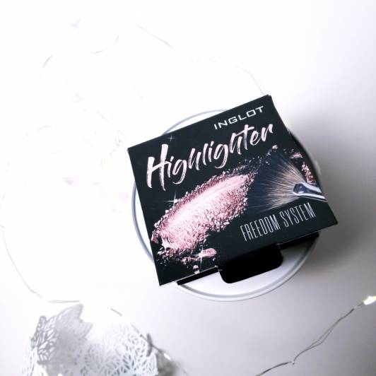 INGLOT Highlighter Freedom System, rozświetlacz do twarzy HD, nr 153