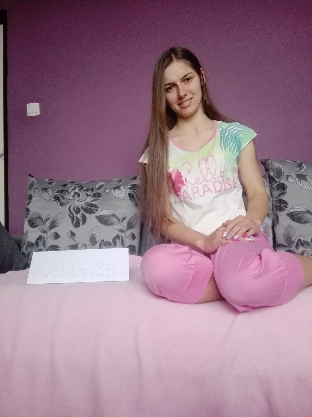 KONKURS: Świętuj z nami 5. urodziny DressCloud! (WYNIKI)