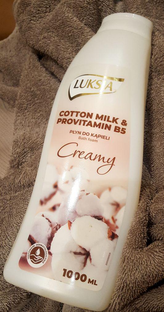 Luksja Creamy, Płyn do kąpieli, Cotton Milk & Provitamin B5