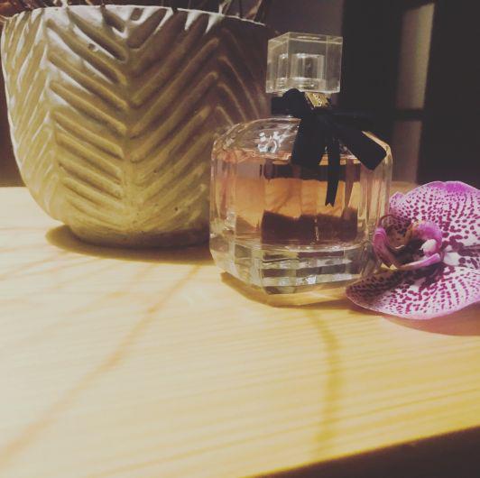 Yves Saint Laurent Woda perfumowana, Mon Paris EDP
