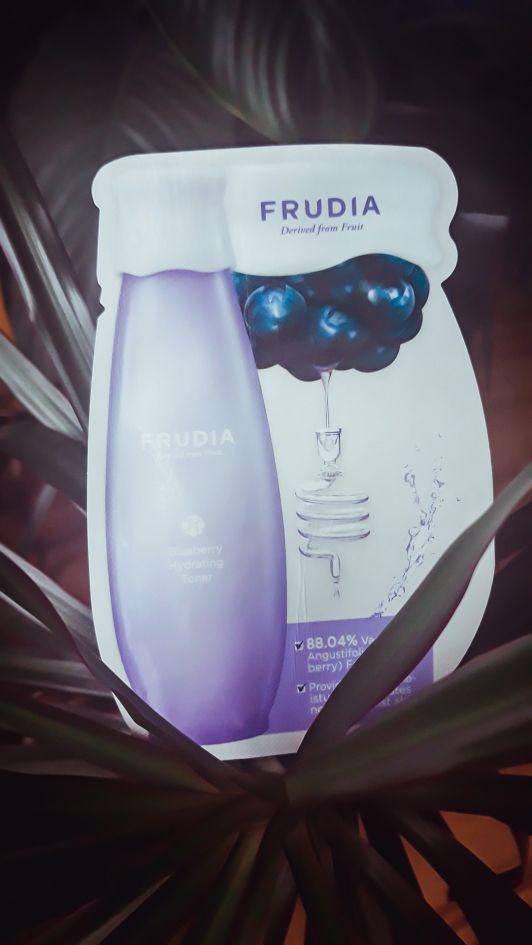 Frudia Tonik do twarzy, Blueberry Hydrating Toner, Nawilżający