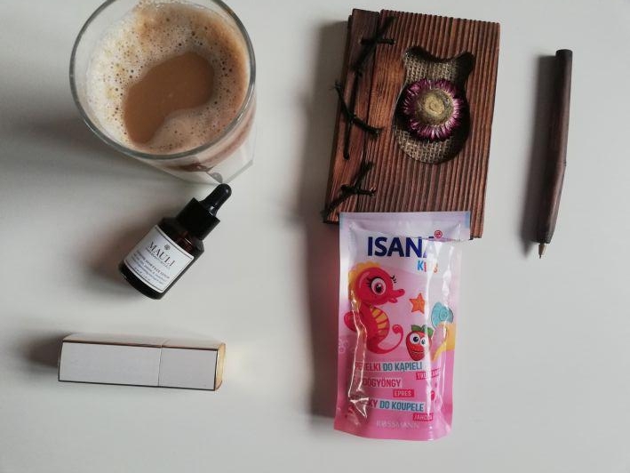 Isana Kids, Perełki do kąpieli, Truskawka