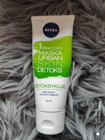 Nivea 1 Minutowa maska Urban Skin Detox biała glinka i ekstrakt z magnolii