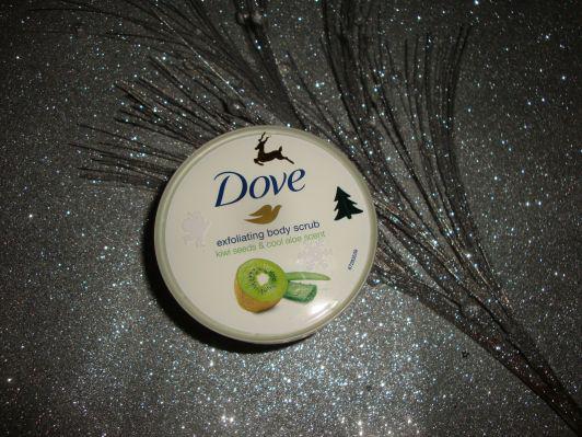 Dove Exfoliating Body Scrub, Peeling do ciała, Kiwi seeds & Cool aloe scent