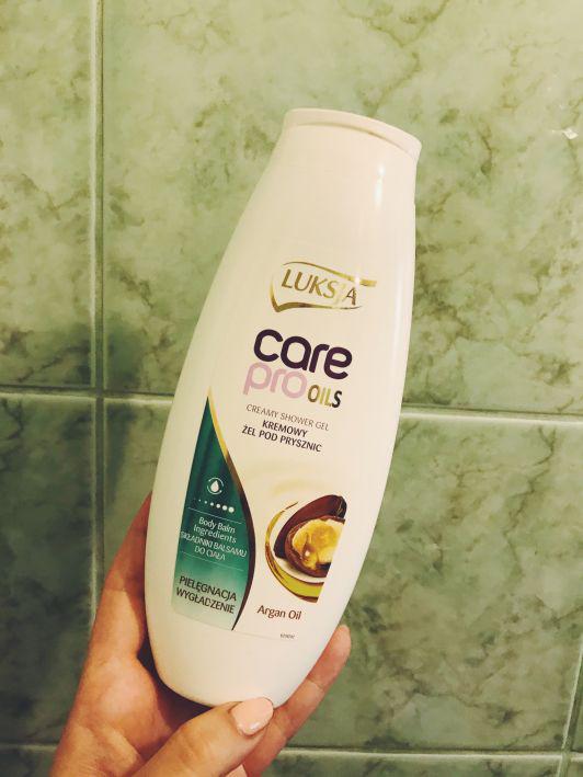 Luksja żel pod prysznic Care Pro oils