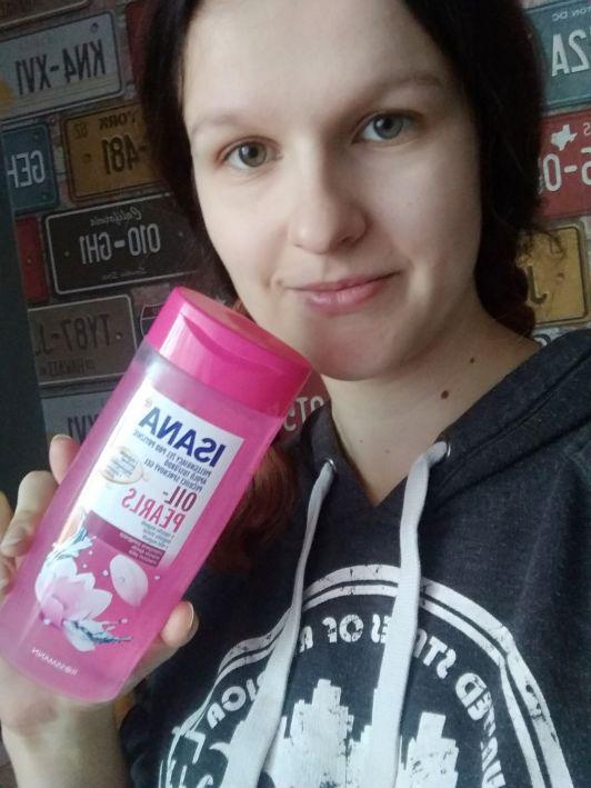 zel pod prysznic isana