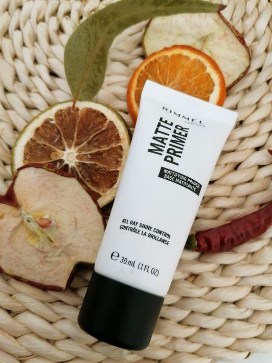 Baza pod makijaż Rimmel Matte Primer