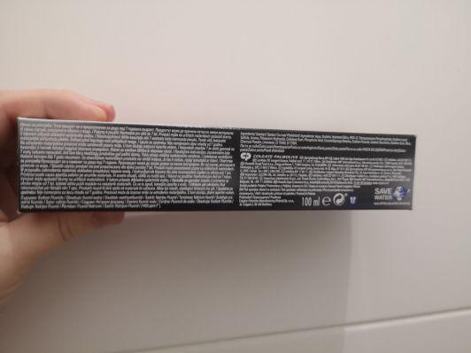 Colgate Pasta do zębów, Advanced White, Charcoal