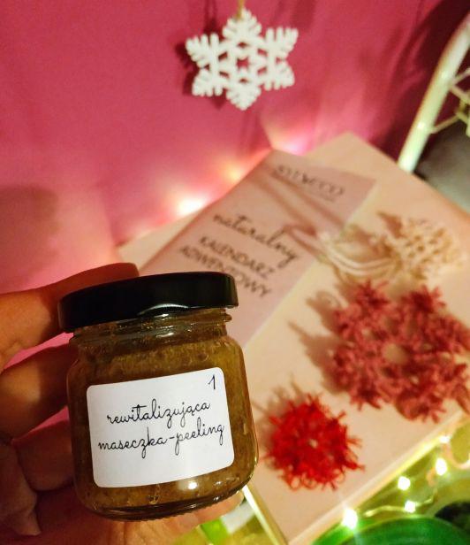 Vianek Maseczka i peeling do twarzy, Seria czerwona, Rewitalizująca