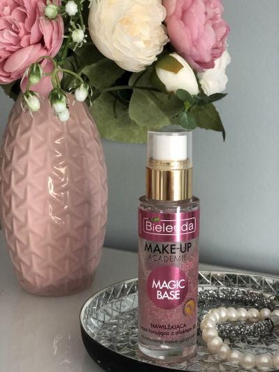 Bielenda Make-Up Academie, Magic Base, Baza pod makijaż, Efekt BB, Nawilżająca, Różowa