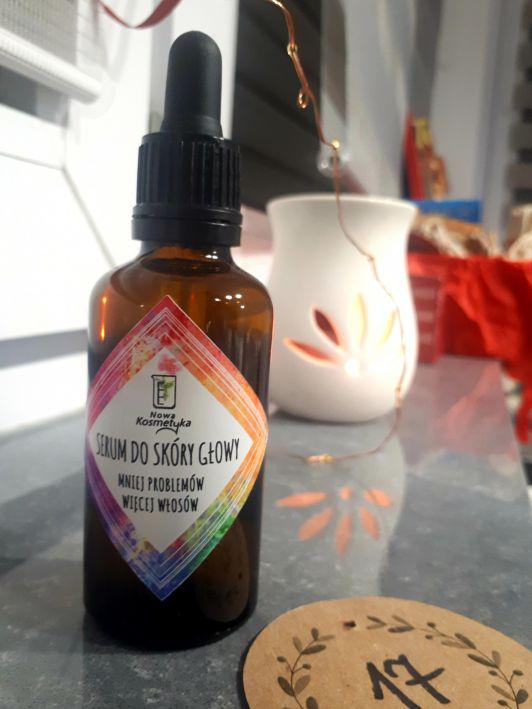 Nowa Kosmetyka Serum do skóry głowy, Mniej problemów, więcej włosów