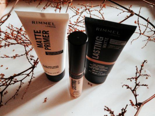Rimmel Lasting Matte, Podkład do twarzy, Matujący, 103 True Ivory