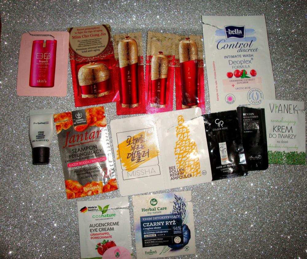 akcja denkowanie! grudzień - kosmetyki w świątecznych opakowaniach i świątecznych kolorach 🎄❄️⛄🎀🎁🎅