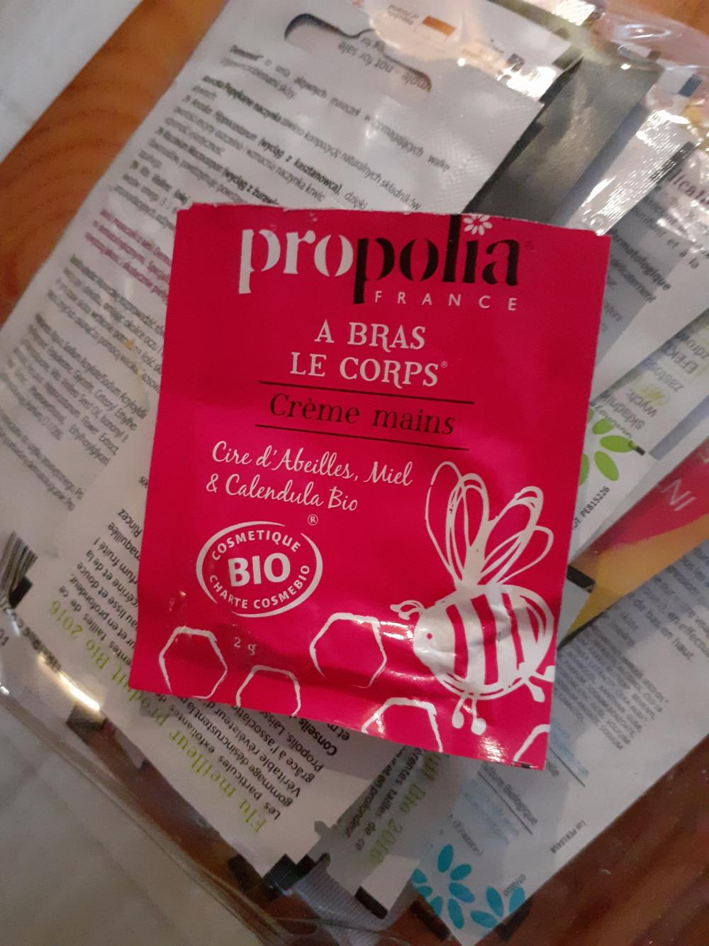 akcja denkowanie! grudzień - kosmetyki w świątecznych opakowaniach i świątecznych kolorach 🎄❄️⛄🎀🎁🎅