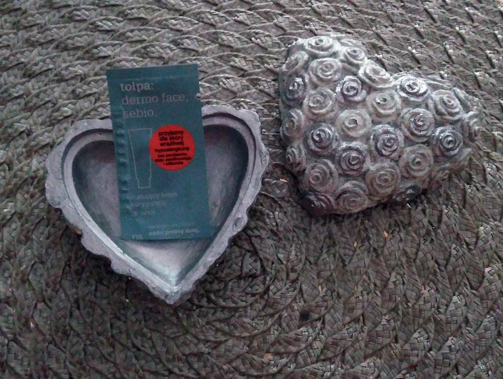 akcja denkowanie! grudzień - kosmetyki w świątecznych opakowaniach i świątecznych kolorach 🎄❄️⛄🎀🎁🎅