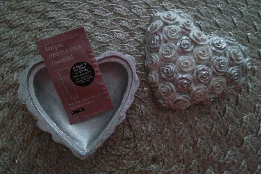 akcja denkowanie! grudzień - kosmetyki w świątecznych opakowaniach i świątecznych kolorach 🎄❄️⛄🎀🎁🎅