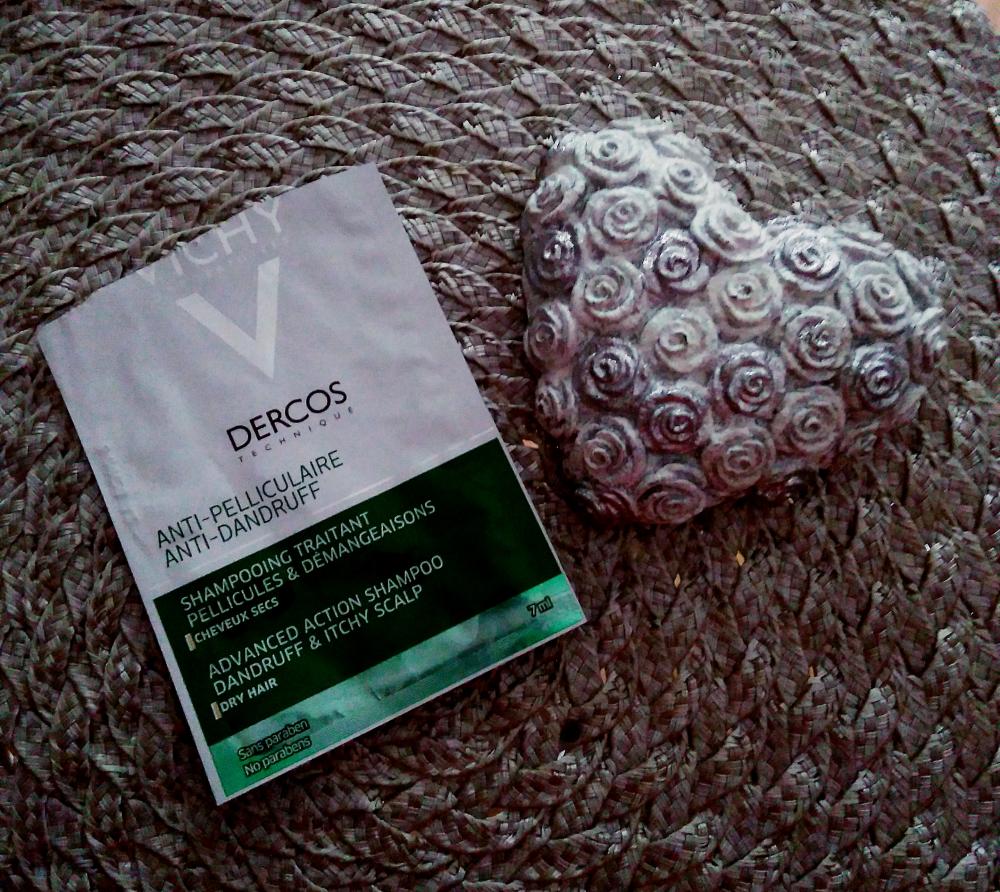 akcja denkowanie! grudzień - kosmetyki w świątecznych opakowaniach i świątecznych kolorach 🎄❄️⛄🎀🎁🎅