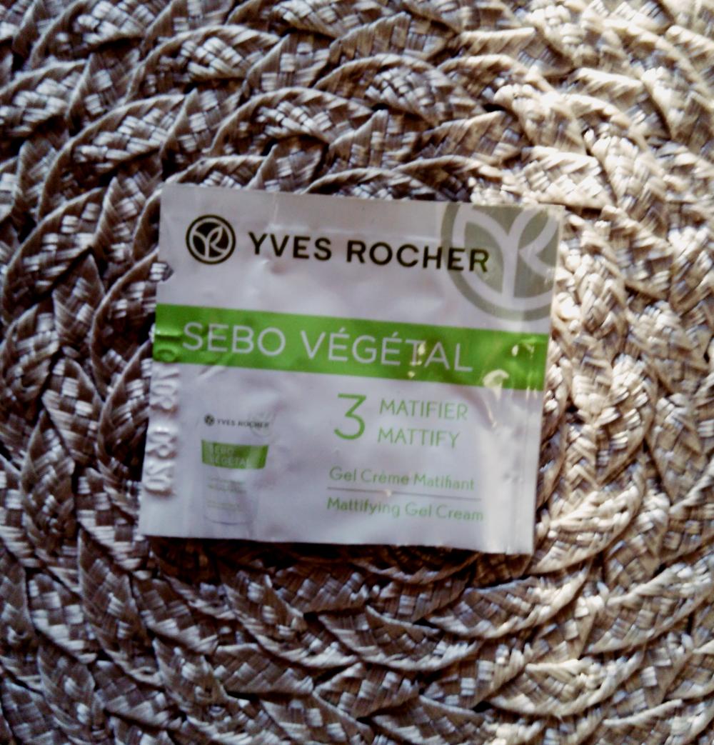 akcja denkowanie! grudzień - kosmetyki w świątecznych opakowaniach i świątecznych kolorach 🎄❄️⛄🎀🎁🎅