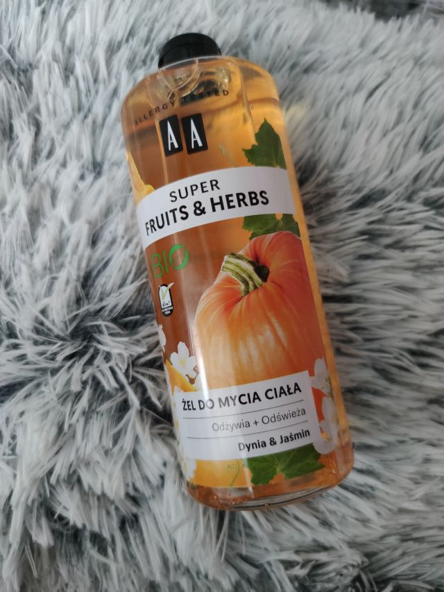 AA Super Fruit & Herbs, Żel do mycia ciała, Odżywia + odświeża, Dynia i Jaśmin