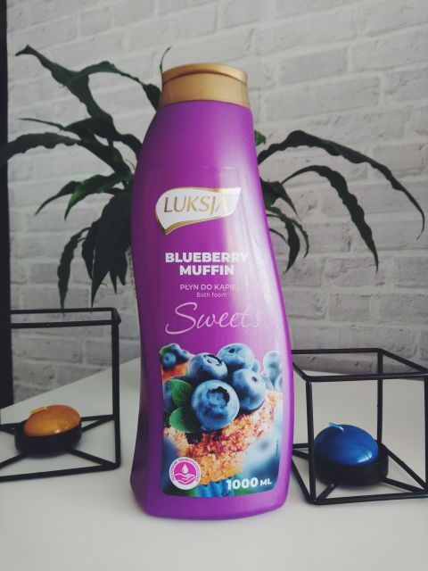 Luksja Płyn do kąpieli, Blueberry Muffin