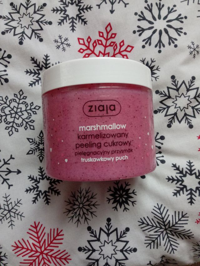 Ziaja Pielęgnacyjny Przysmak, Marshmallow, Peeling do ciała cukrowy, Karmelizowany, Truskawkowy puch