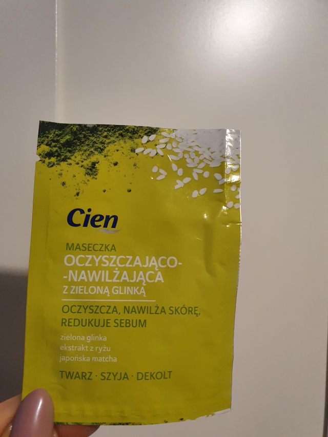 akcja denkowanie! grudzień - kosmetyki w świątecznych opakowaniach i świątecznych kolorach 🎄❄️⛄🎀🎁🎅