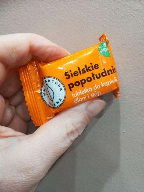 akcja denkowanie! grudzień - kosmetyki w świątecznych opakowaniach i świątecznych kolorach 🎄❄️⛄🎀🎁🎅